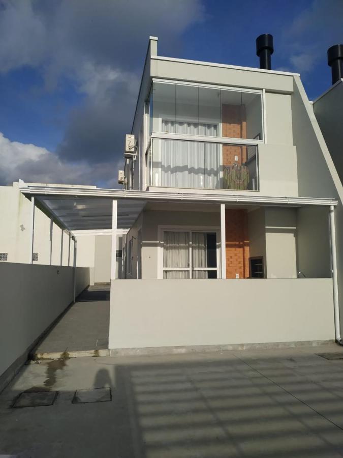 Apt 2Qts Na Praia Da Pinheira 20 Min Da Guarda Do Embau Пальоса Экстерьер фото